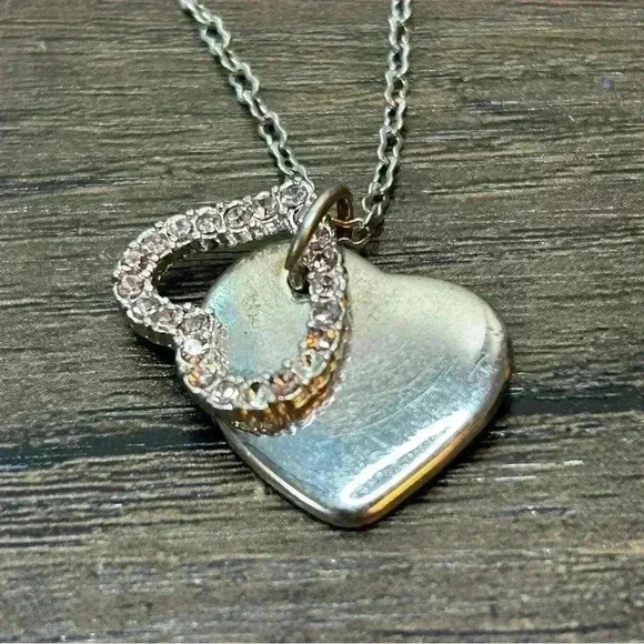 Vintage Silver Tone and Pink Gems Two Heart Pendants Necklace - Picture 4 of 4